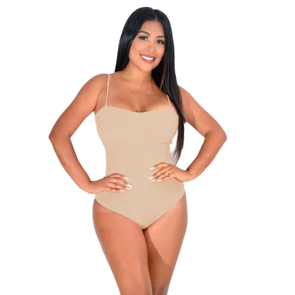 Body faja de tirantes finos, en color beige