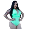 Cómoda y curvilínea con el traje de baño faja con cuello halter. Color verde